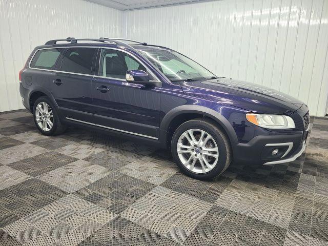 used 2016 Volvo XC70 car, priced at $14,995