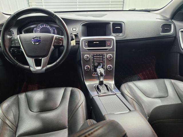 used 2016 Volvo V60 Cross Country car, priced at $13,777