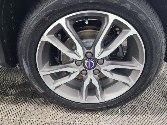 used 2016 Volvo V60 Cross Country car, priced at $13,777