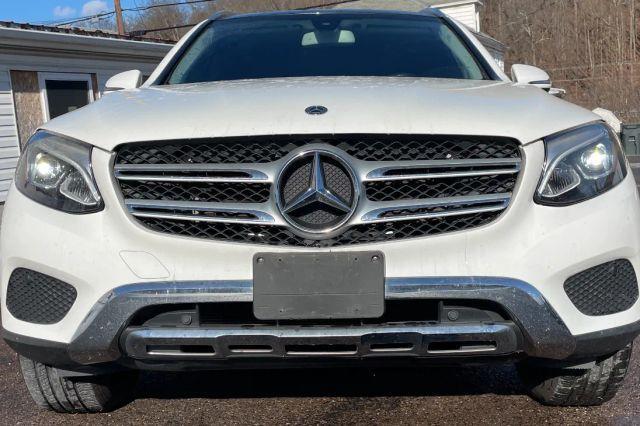used 2019 Mercedes-Benz GLC 300 car, priced at $19,995