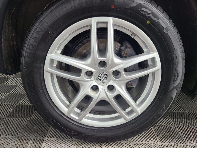 used 2013 Porsche Cayenne car, priced at $18,995