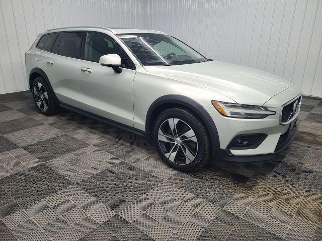 used 2020 Volvo V60 Cross Country car, priced at $19,444