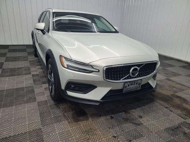 used 2020 Volvo V60 Cross Country car, priced at $19,444
