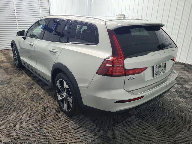 used 2020 Volvo V60 Cross Country car, priced at $19,444