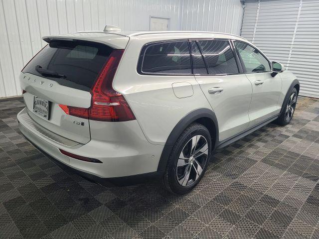 used 2020 Volvo V60 Cross Country car, priced at $19,444