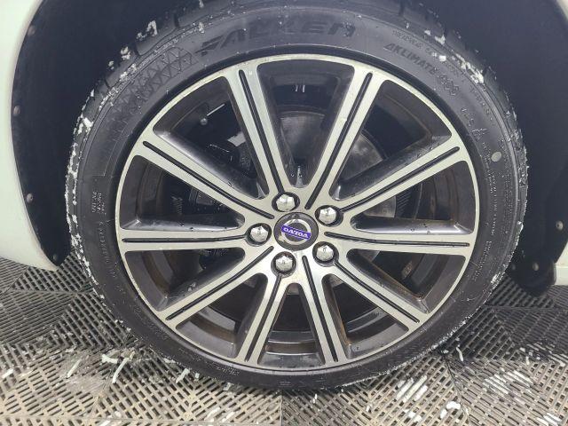 used 2016 Volvo S60 Inscription car, priced at $11,777