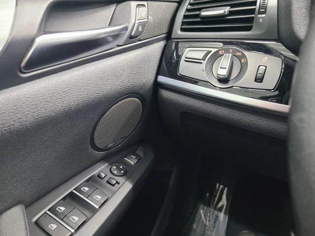 BMW X3 view 31