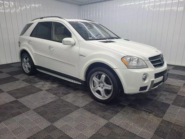 used 2007 Mercedes-Benz M-Class car, priced at $13,995