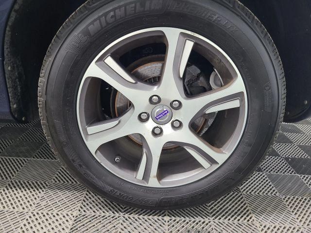 used 2014 Volvo XC60 car, priced at $10,995