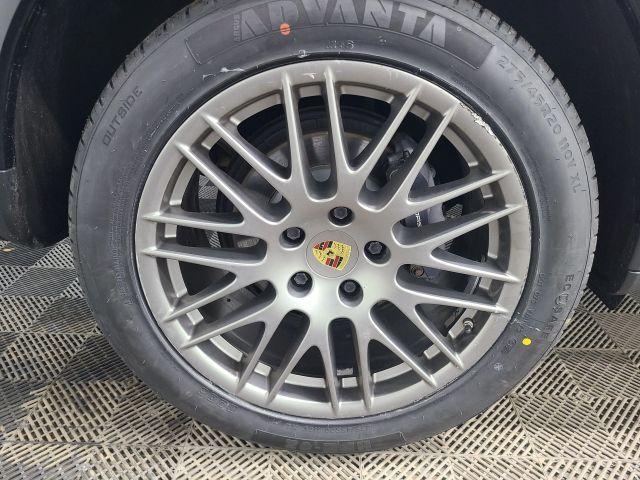 used 2017 Porsche Cayenne car, priced at $23,995