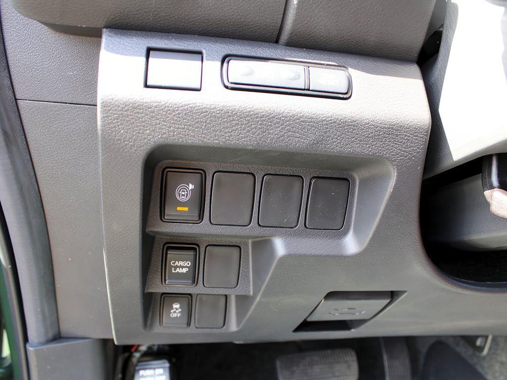 new 2025 Nissan Frontier car, priced at $39,999