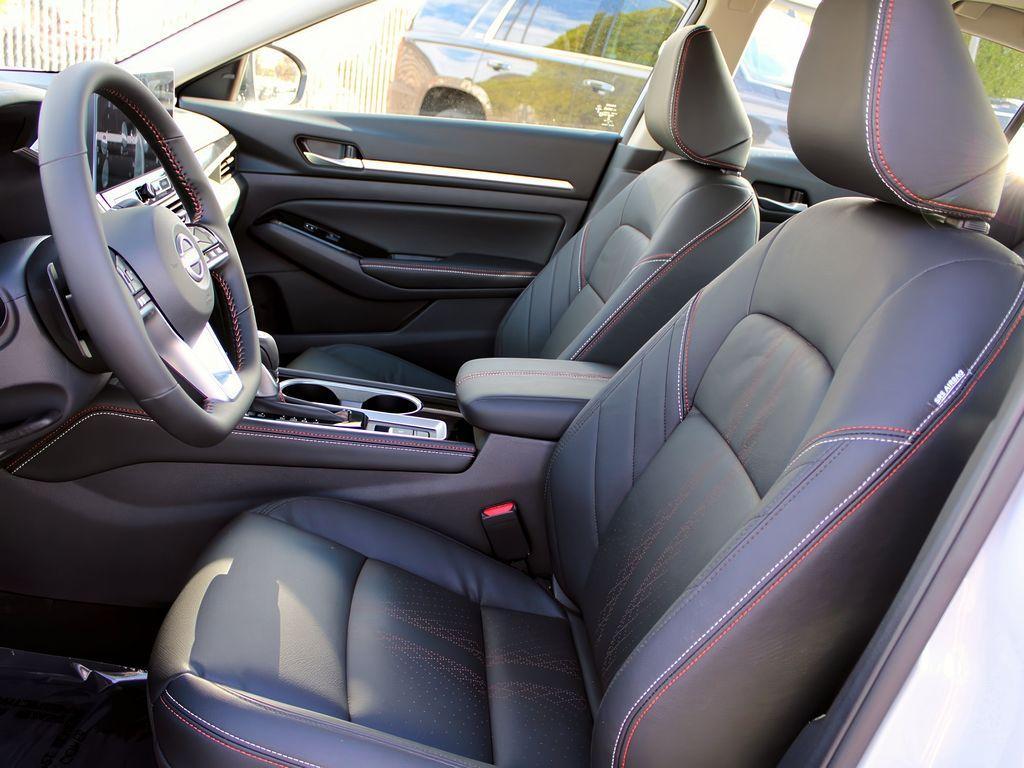 new 2025 Nissan Altima car, priced at $32,999