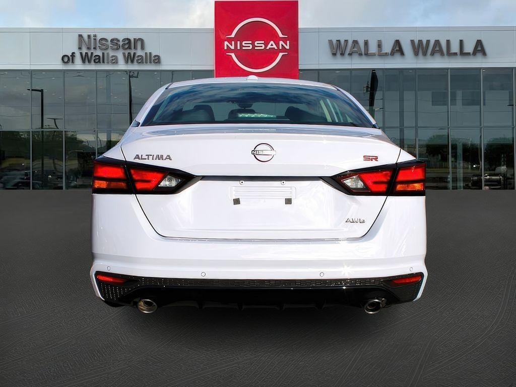 new 2025 Nissan Altima car, priced at $32,999