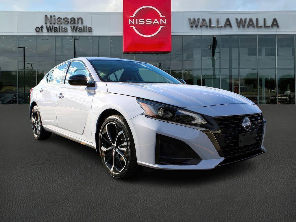 new 2025 Nissan Altima car, priced at $32,999