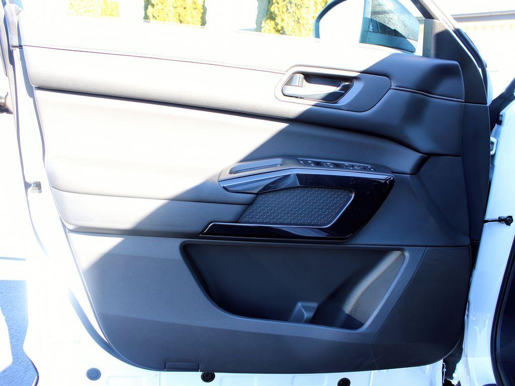 new 2026 Nissan Pathfinder car, priced at $44,960