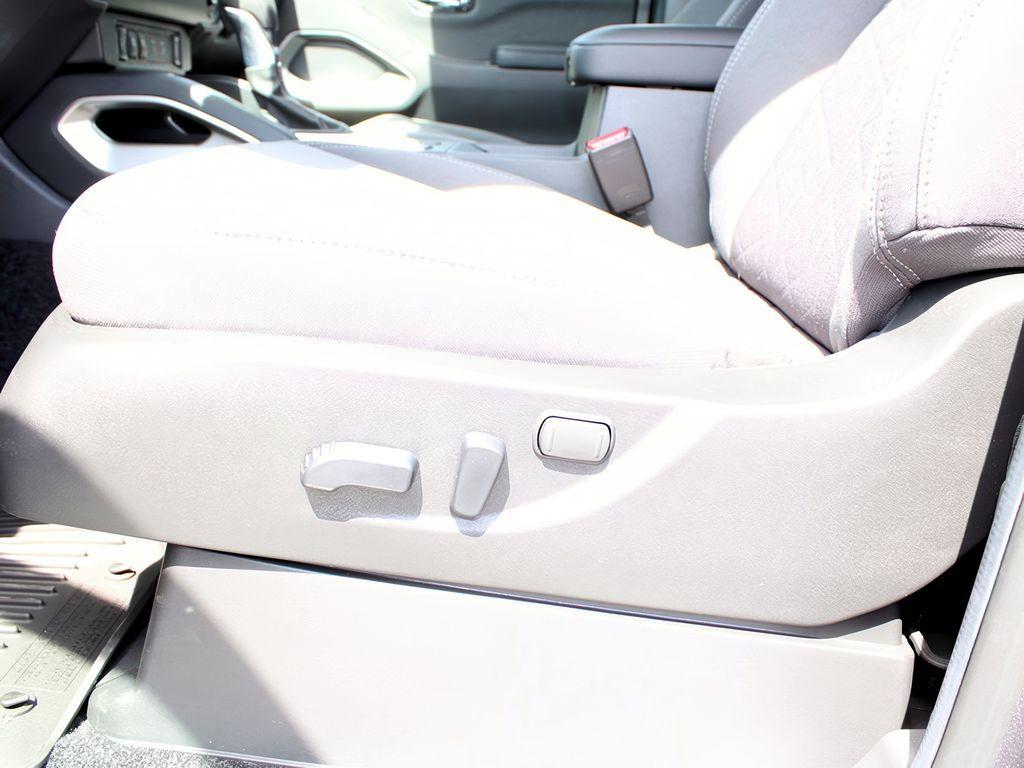 new 2026 Nissan Frontier car, priced at $43,685