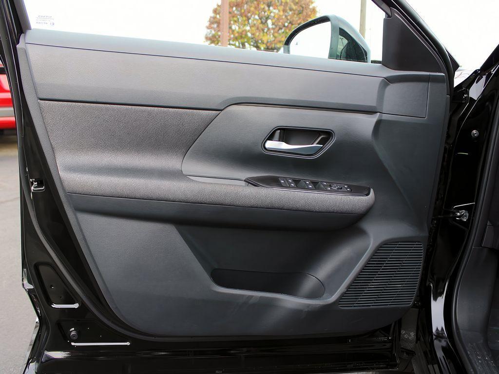 new 2026 Nissan Kicks car, priced at $29,390