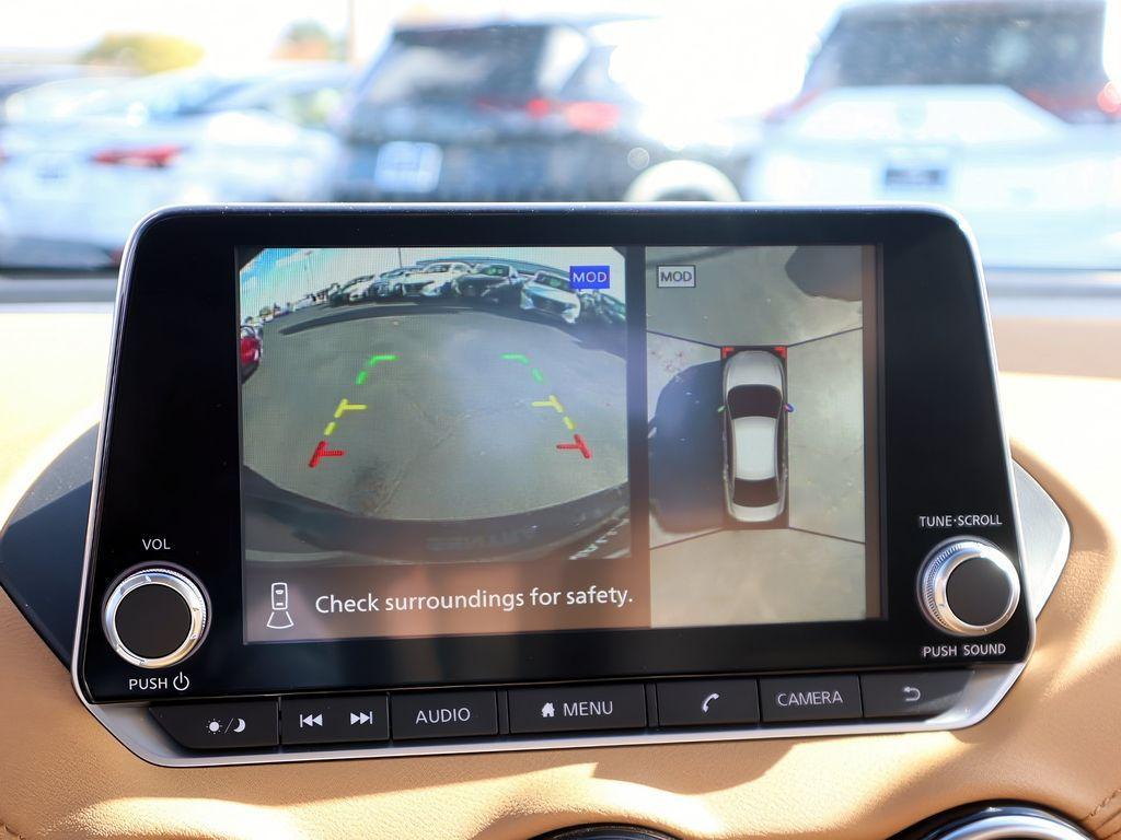 new 2025 Nissan Sentra car, priced at $25,999