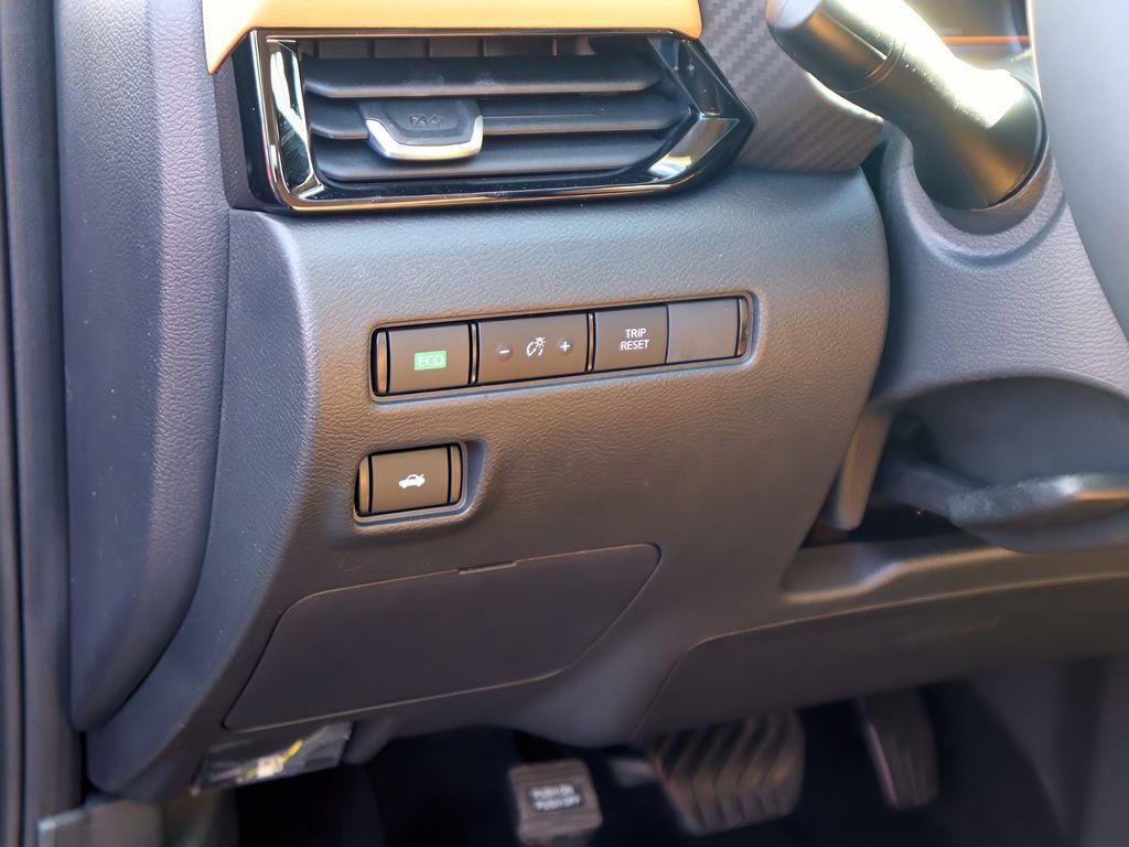 new 2025 Nissan Sentra car, priced at $25,999