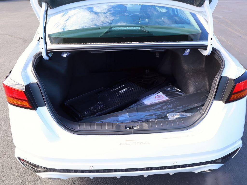 new 2025 Nissan Altima car, priced at $28,999