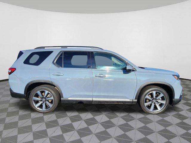 used 2025 Honda Pilot car, priced at $45,598