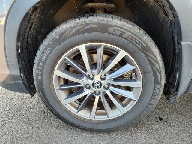 used 2018 Toyota Highlander car, priced at $18,898
