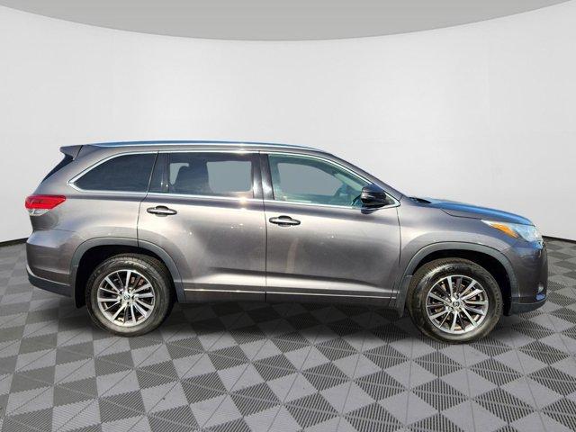 used 2018 Toyota Highlander car, priced at $18,898