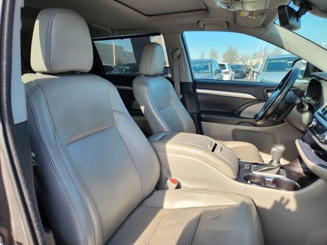 used 2018 Toyota Highlander car, priced at $18,898