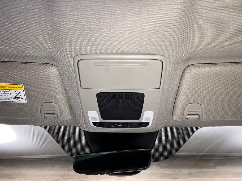 used 2025 Honda Pilot car, priced at $33,741