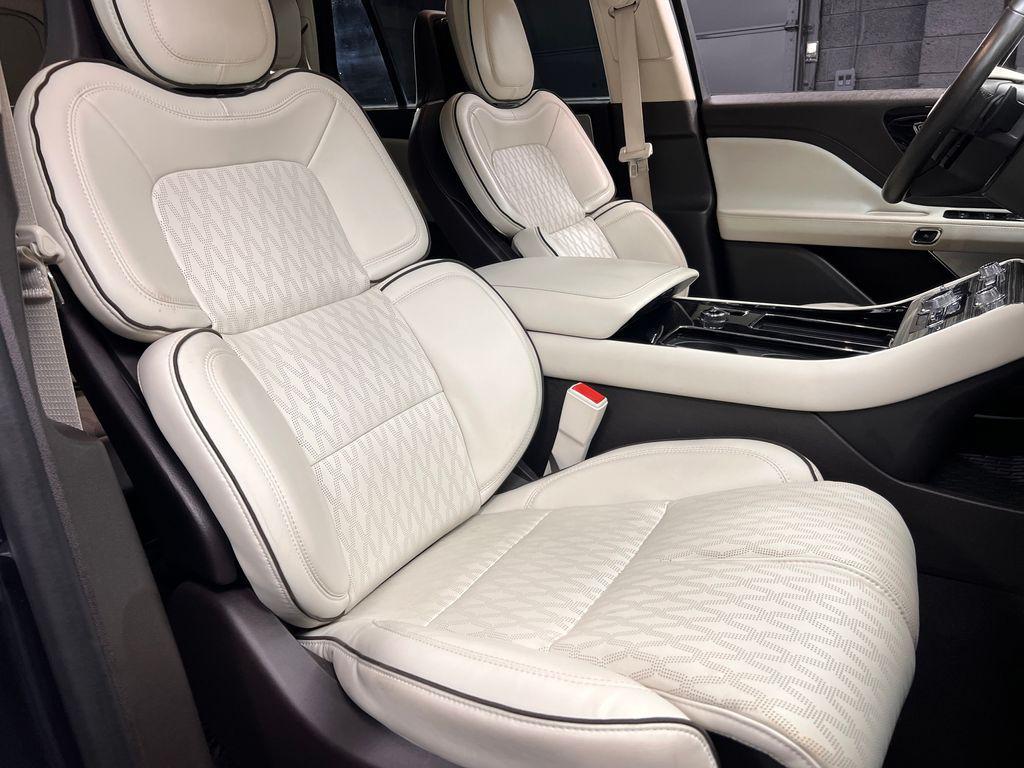 used 2020 Lincoln Aviator car, priced at $33,741