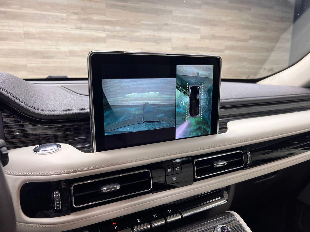 used 2020 Lincoln Aviator car, priced at $33,741