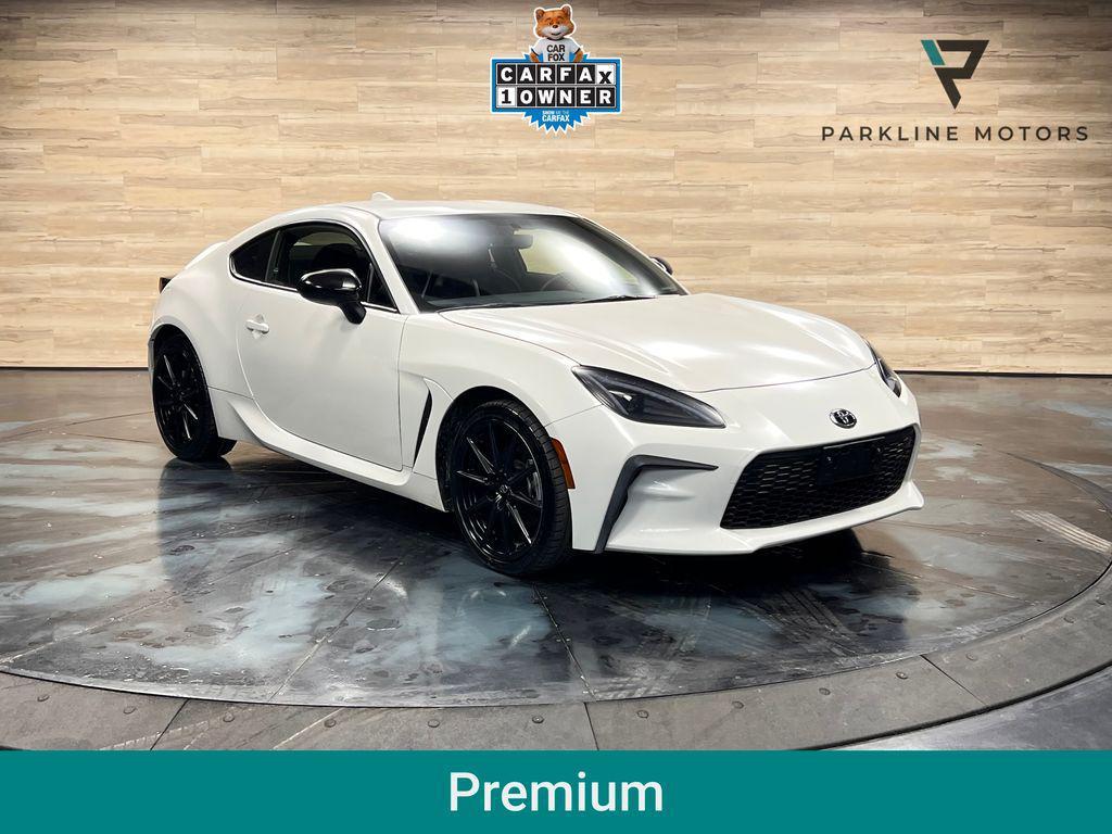used 2024 Toyota GR86 car, priced at $25,761