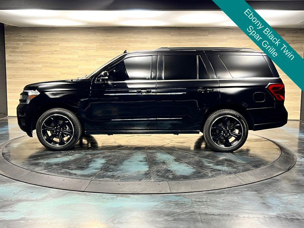 used 2022 Ford Expedition car, priced at $38,526
