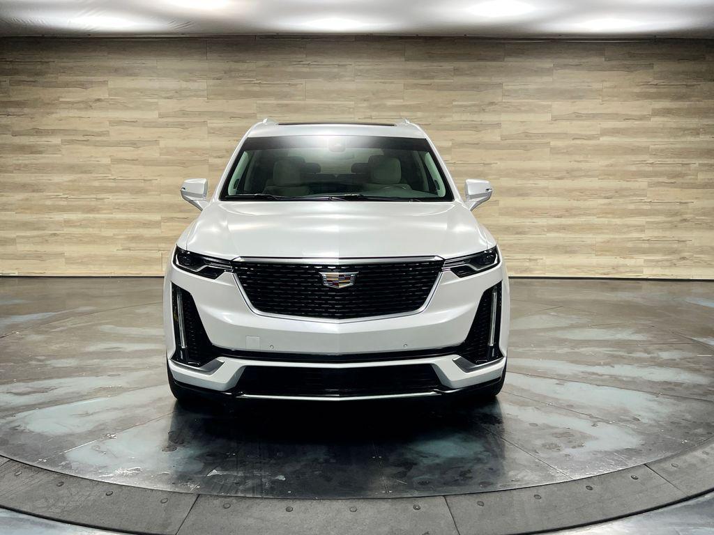 used 2025 Cadillac XT6 car, priced at $38,841