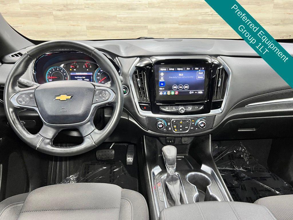 used 2023 Chevrolet Traverse car, priced at $23,136