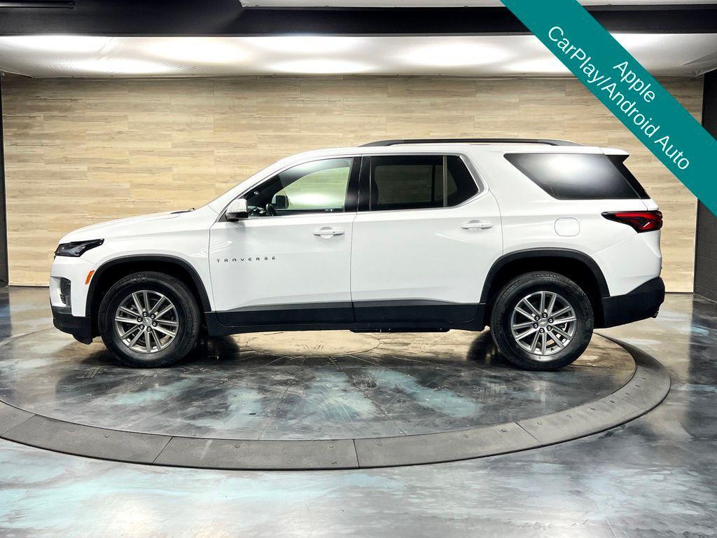 used 2023 Chevrolet Traverse car, priced at $23,136