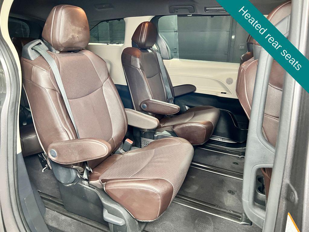 used 2024 Toyota Sienna car, priced at $43,566