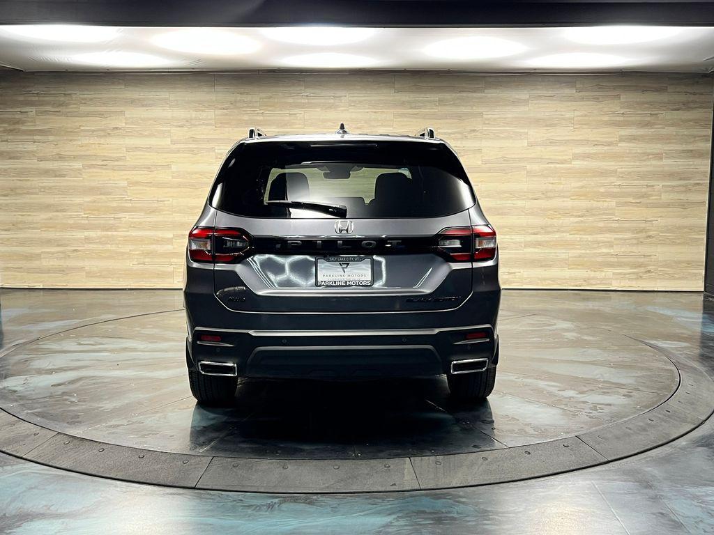 used 2025 Honda Pilot car, priced at $39,436