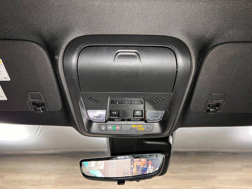 used 2023 Cadillac XT4 car, priced at $22,741