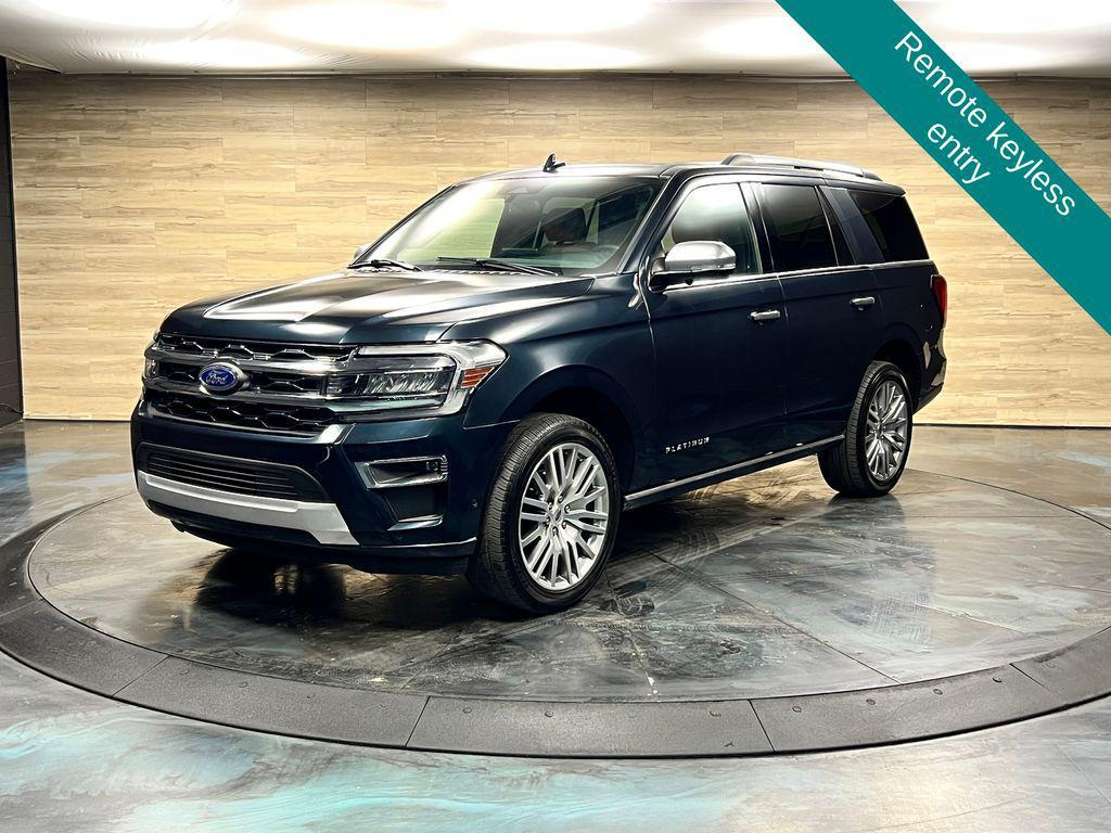 used 2024 Ford Expedition car, priced at $50,466