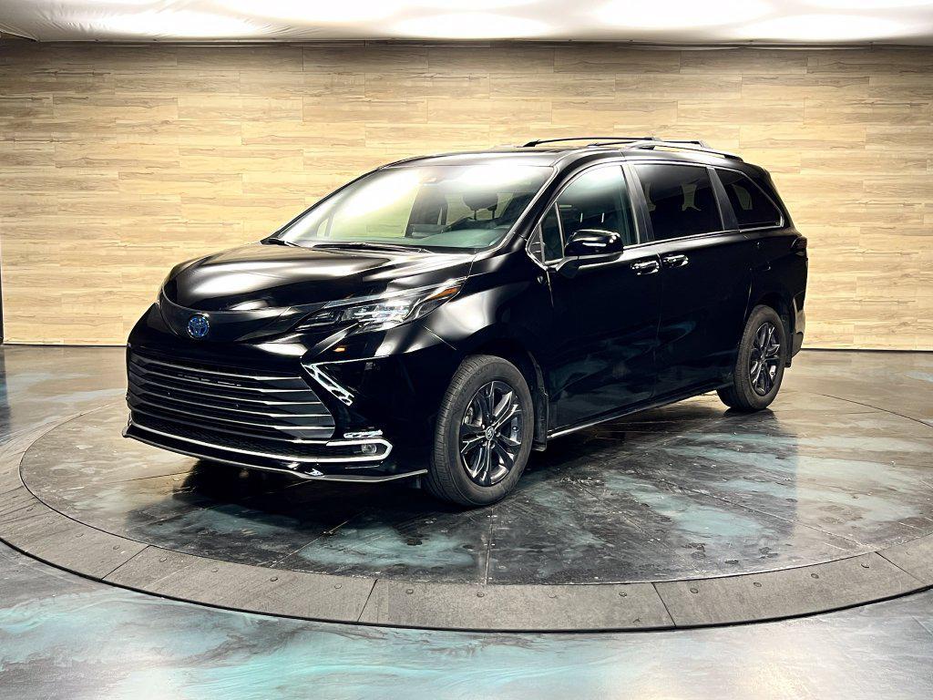 used 2024 Toyota Sienna car, priced at $37,531