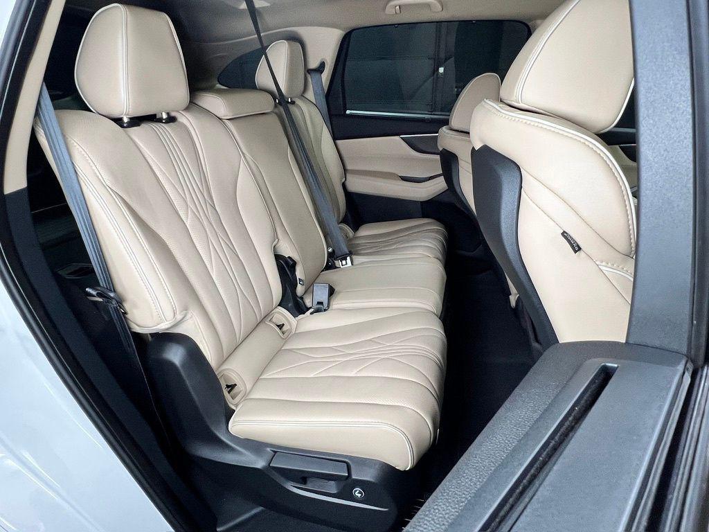 used 2025 Acura MDX car, priced at $43,941
