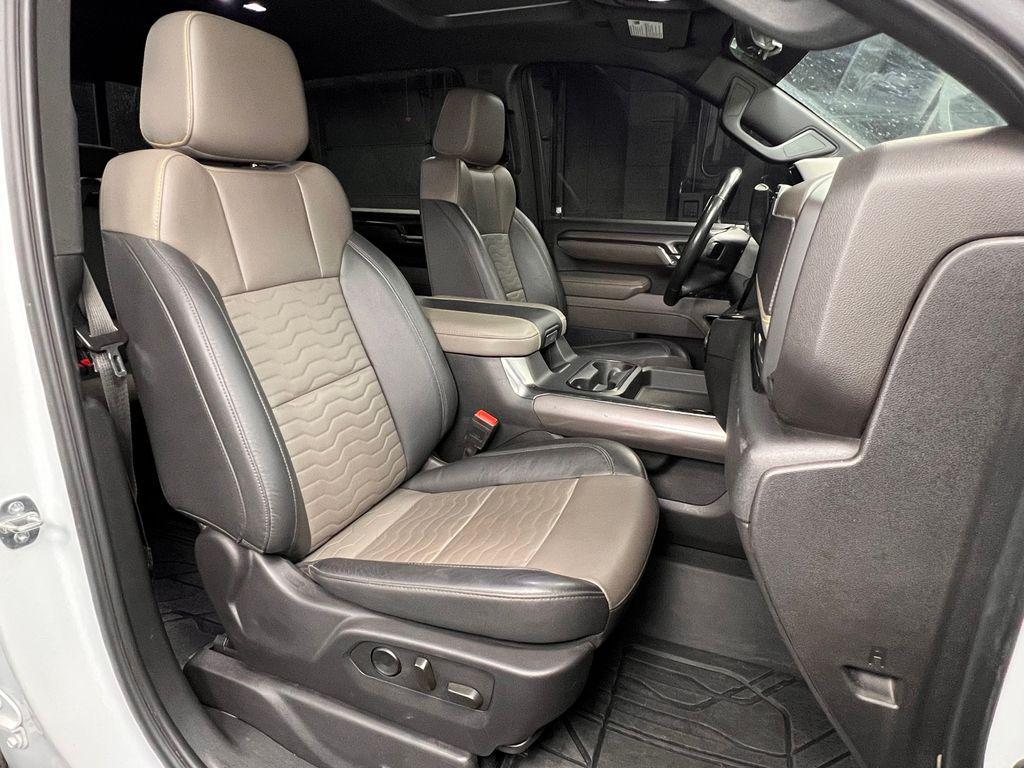 used 2024 Chevrolet Silverado 2500 car, priced at $58,741
