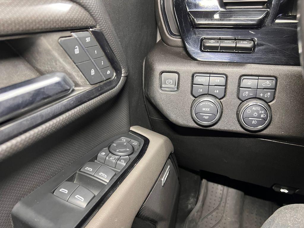 used 2024 Chevrolet Silverado 2500 car, priced at $58,741