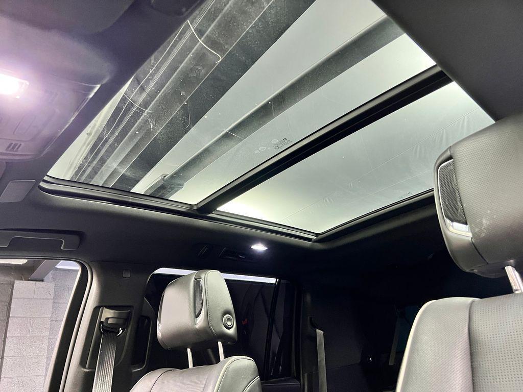 used 2022 Cadillac Escalade ESV car, priced at $51,666
