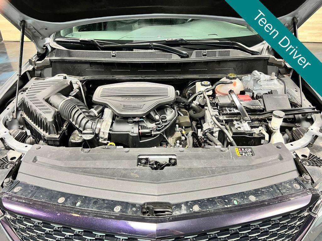 used 2025 Cadillac XT6 car, priced at $33,971