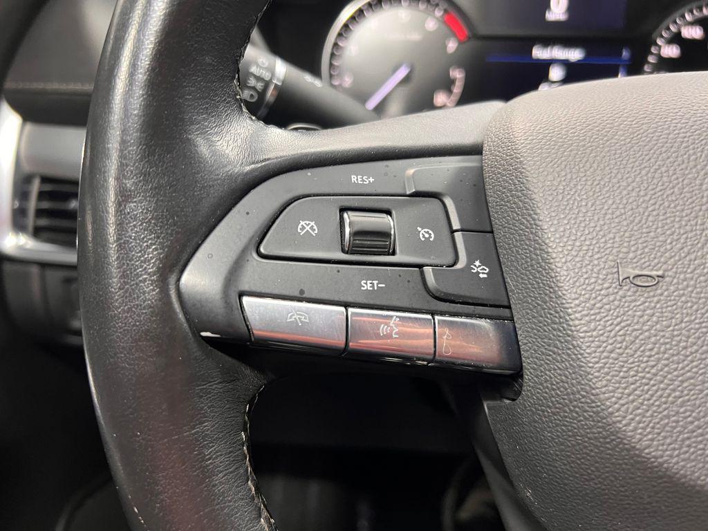 used 2021 Cadillac XT4 car, priced at $19,941