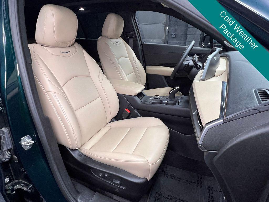 used 2024 Cadillac XT4 car, priced at $25,841