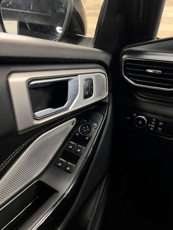 used 2024 Ford Explorer car, priced at $36,166