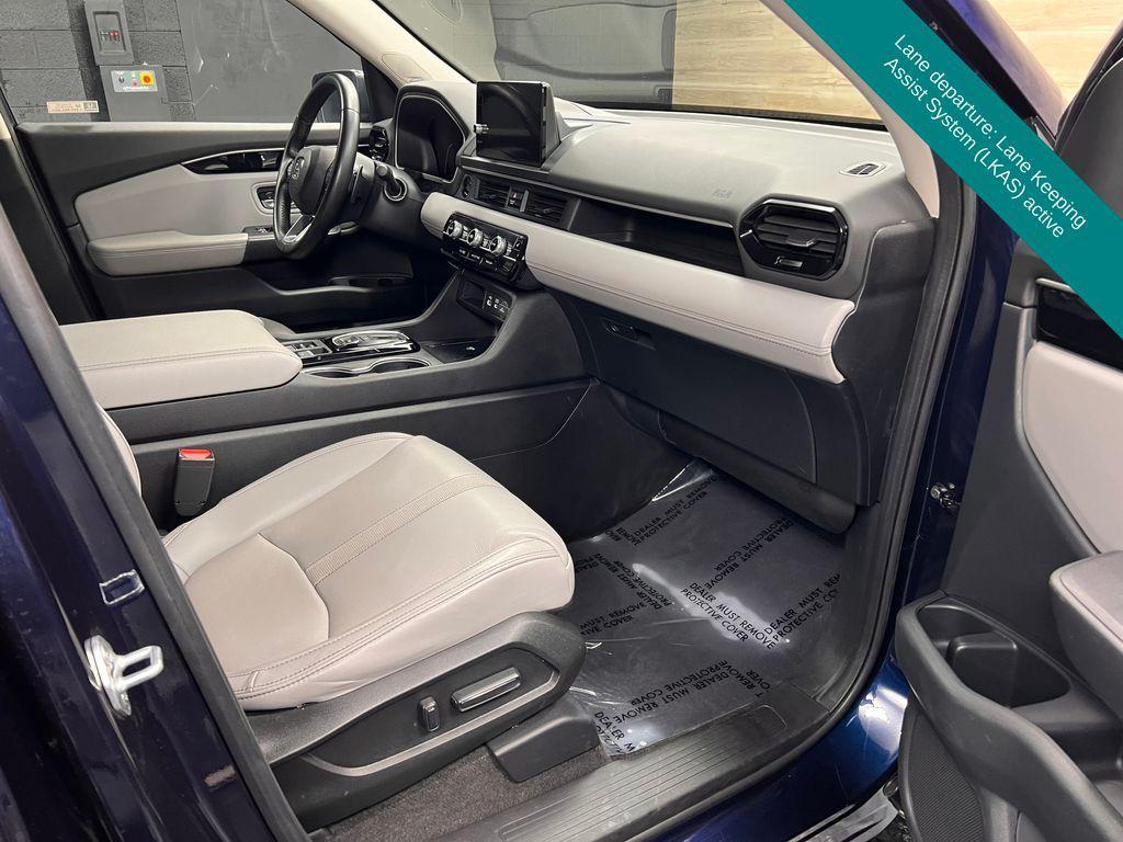 used 2023 Honda Pilot car, priced at $30,741